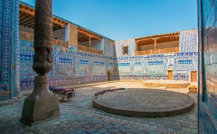 Таш-Хаули — роскошный дворец ханов Хивы, который стоит увидеть в туре по Узбекистану